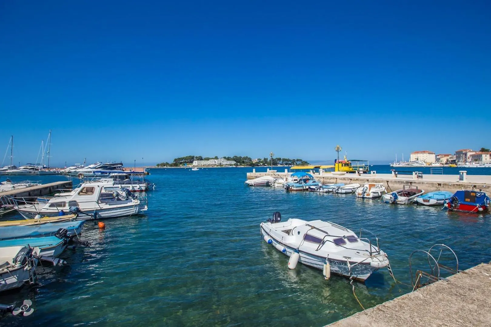 Apartment Riva Parenzo Porec 0*,  Croatia